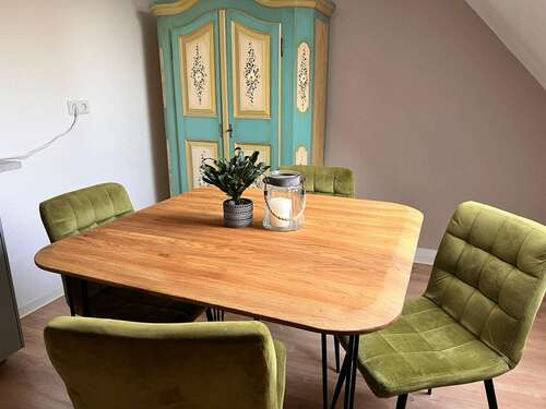 Foto - Wohnung zum Kaufen in Zwenkau 80.000,00 € 34 m²