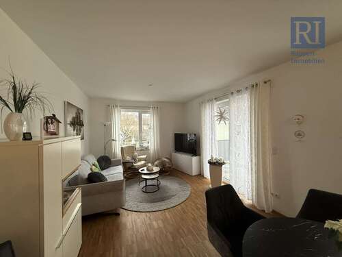 Foto - Wohnung zum Mieten in Eisingen 900,00 € 74.8 m²