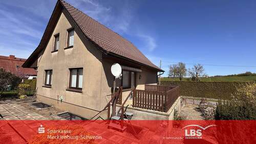 Foto - Haus zum Kaufen in Brüel 220.000,00 € 120 m²