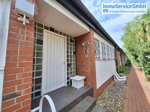 Foto - Haus zum Kaufen in Schwarzenbruck 298.000,00 € 90.84 m²