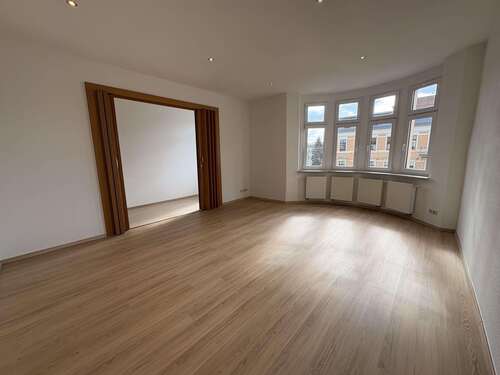 Foto - Wohnung zum Mieten in Zwickau 1.400,00 € 222 m²
