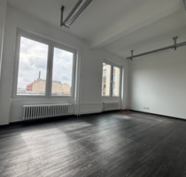 Büro in Berlin 465,17 € 16.96 m²