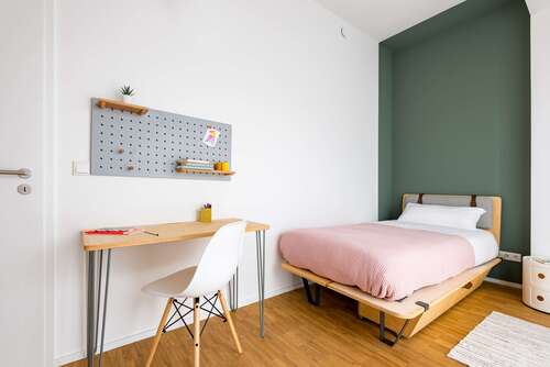 Foto - WG-Zimmer in Frankfurt am Main 679,00 € 11 m²