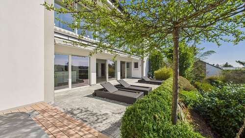 Foto - Haus zum Kaufen in Neusäß 1.750.000,00 € 381.29 m²
