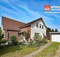 Haus zum Kaufen in Neubrandenburg 315.000,00 € 158 m²