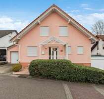 Haus zum Kaufen in Östringen 569.000,00 € 157.48 m²