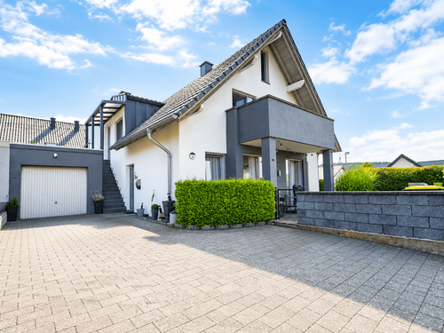Foto - Haus zum Kaufen in Herford 699.000,00 € 185 m²