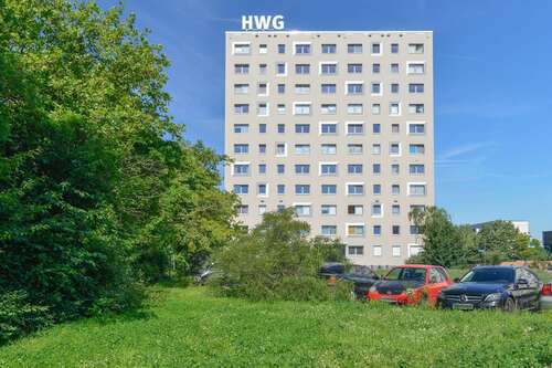 Foto - Wohnung zum Mieten in Halle 330,00 € 55.12 m²