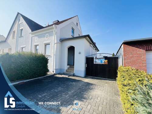 Foto - Haus zum Kaufen in Stendal 159.000,00 € 125 m²