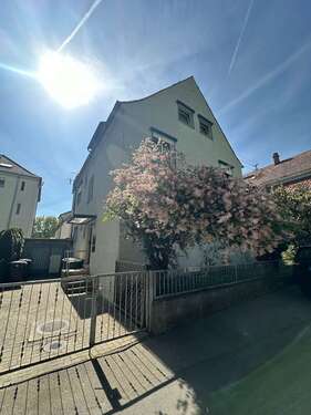 Foto - Haus zum Kaufen in Ludwigsburg 649.000,00 € 190 m²
