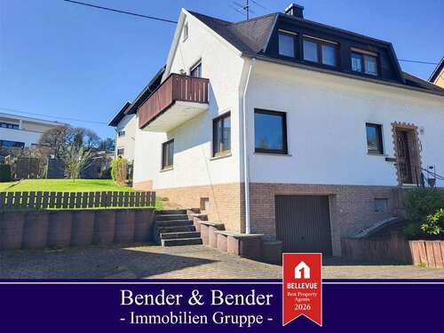 Foto - Haus zum Kaufen in Niederelbert 390.000,00 € 236 m²