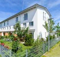 Haus zum Kaufen in Großkarolinenfeld 976.000,00 € 137 m²