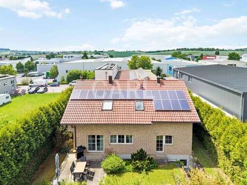 Foto - Haus zum Kaufen in Ilsfeld 2.449.000,00 € 153.41 m²
