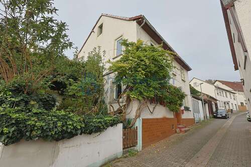 Foto - Haus zum Kaufen in Laubenheim 100.000,00 € 90 m²