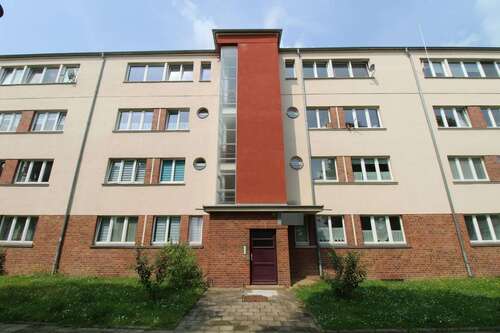 Foto - Wohnung zum Kaufen in Zwenkau 125.000,00 € 57.01 m²