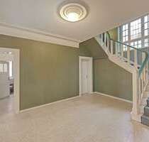 Haus zum Kaufen in Krefeld Cracau (Bismarckviertel) 595.000,00 € 193 m² - Krefeld / Cracau (Bismarckviertel)