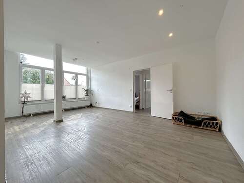 Foto - Wohnung zum Mieten in Garbsen 700,00 € 93 m²