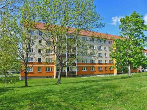 Foto - Wohnung zum Mieten in Limbach-Oberfrohna 310,00 € 56.77 m²