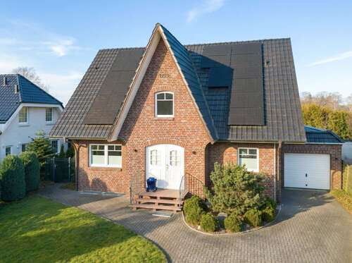 Foto - Haus zum Kaufen in Rellingen 985.000,00 € 153 m²