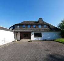 Haus zum Kaufen in Bad Driburg 395.000,00 € 515.06 m²