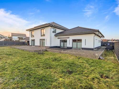 Foto - Haus zum Kaufen in Frankenberg (Eder) 797.000,00 € 268.49 m²