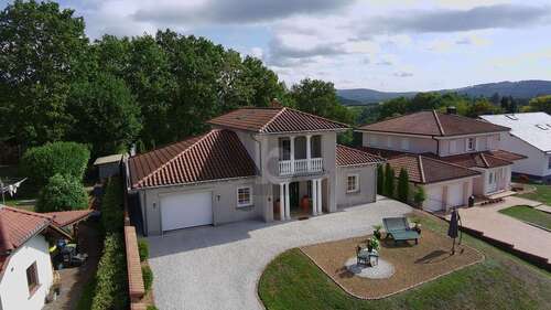 Foto - Haus zum Kaufen in Wadern 525.000,00 € 166 m²