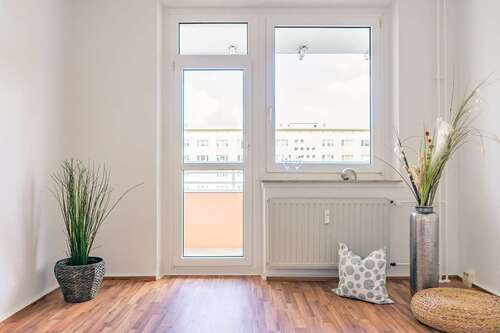 Foto - Wohnung zum Mieten in Chemnitz 260,00 € 45.69 m²