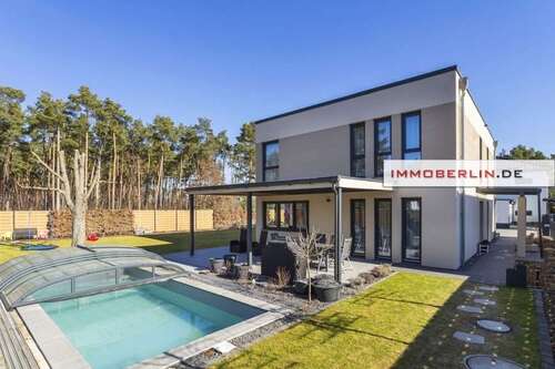 Foto - Haus zum Kaufen in Ludwigsfelde 999.000,00 € 185 m²