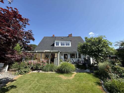 Foto - Haus zum Kaufen in Karby 375.000,00 € 142 m²