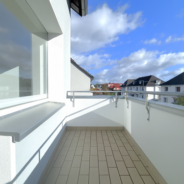 Foto - Wohnung zum Mieten in Langenhagen 684,00 € 99 m²