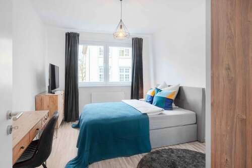 Foto - WG-Zimmer in Stuttgart 490,00 € 13 m²