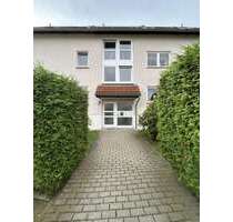 Wohnung zum Mieten in Lichtentanne 502,00 € 67 m²
