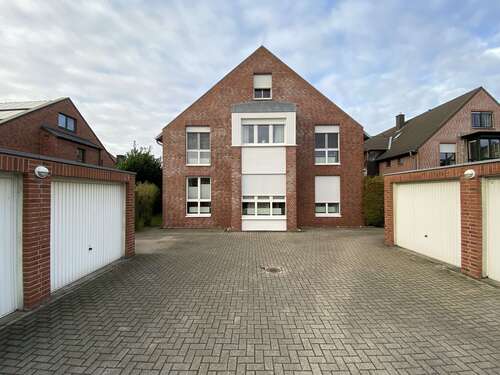 Foto - Wohnung zum Mieten in Voerde 850,00 € 84 m²