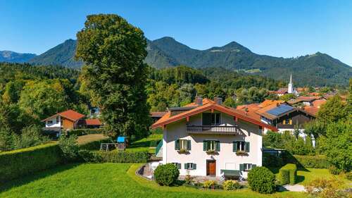 Foto - Haus zum Kaufen in Marquartstein 1.295.000,00 € 185 m²