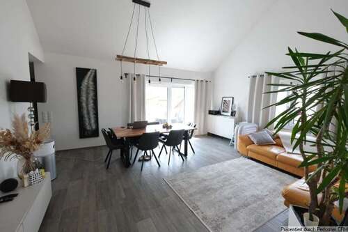 Foto - Wohnung zum Mieten in Remseck 1.150,00 € 91.8 m²