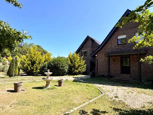 Foto - Haus zum Kaufen in Grefrath 998.000,00 € 229.38 m²