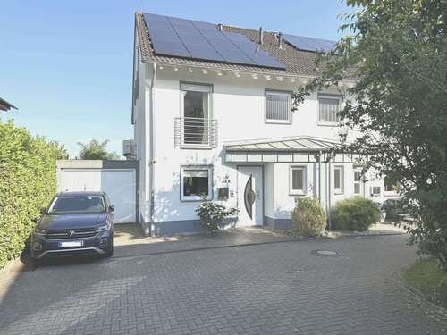 Foto - Haus zum Kaufen in Velbert-Tönisheide 549.000,00 € 139 m²