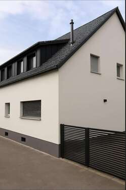 Foto - Haus zum Kaufen in Karlsruhe 950.000,00 € 190 m²