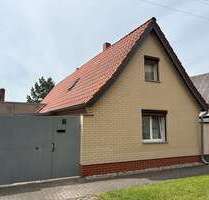 Haus zum Kaufen in Südliches Anhalt 95.000,00 € 98 m²