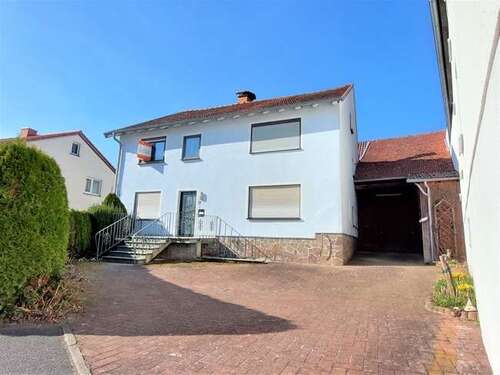 Foto - Haus zum Kaufen in Bad Kissingen Poppenroth 219.000,00 € 159 m²