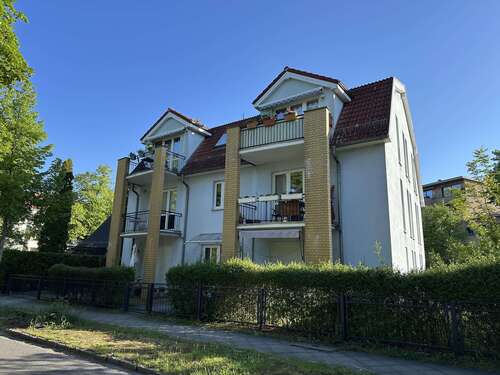 Foto - Wohnung zum Kaufen in Berlin-Karlshorst 325.000,00 € 70 m²