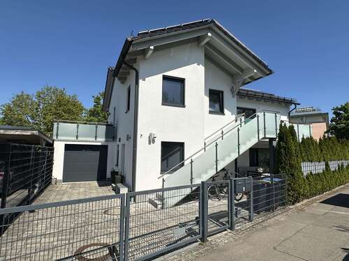 Foto - Haus zum Kaufen in Stadtbergen 1.390.000,00 € 317 m²