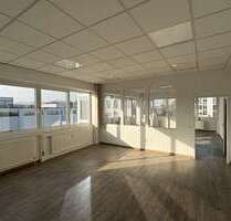 Halle in Norderstedt 1.166,91 € 103.27 m²