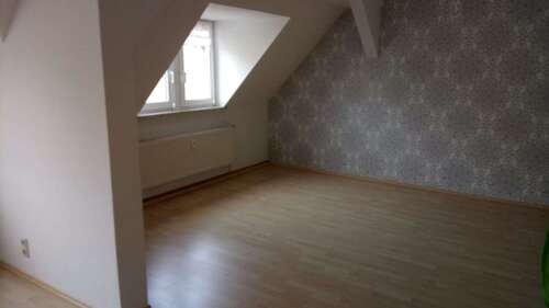 Foto - Wohnung zum Mieten in Weischlitz 395,00 € 75 m²