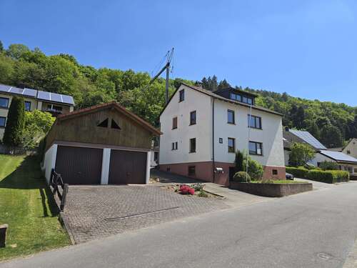 Foto - Haus zum Kaufen in Weilbach 309.000,00 € 174.99 m²