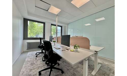 Foto - Büro in Köln 1.500,00 € 620 m² - 1.500,00&nbsp;EUR Kaltmiete, ca.&nbsp; 620,00&nbsp;m&sup2;