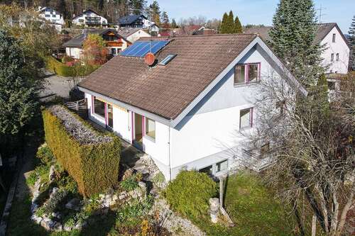 Foto - Haus zum Kaufen in Gammertingen 330.000,00 € 190.94 m²