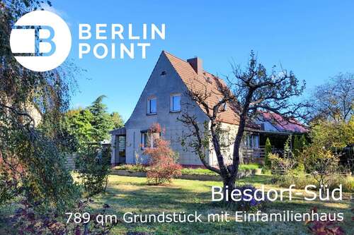 Foto - Haus zum Kaufen in Berlin 450.000,00 € 120 m²