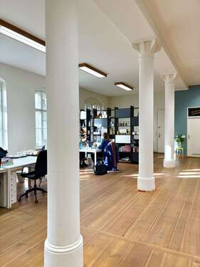 Foto - Büro in Berlin 2.200,00 € 280 m²