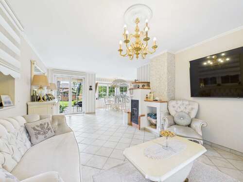 Foto - Haus zum Kaufen in Falkensee 1.140.000,00 € 202.73 m²